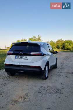 Хетчбек Chevrolet Bolt EV 2022 в 