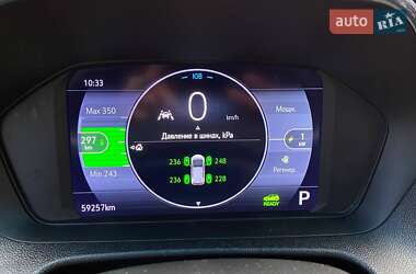 Хетчбек Chevrolet Bolt EV 2023 в 