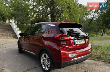 Хэтчбек Chevrolet Bolt EV 2021 в 