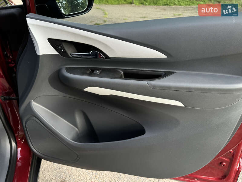 Хетчбек Chevrolet Bolt EV 2021 в Миколаєві