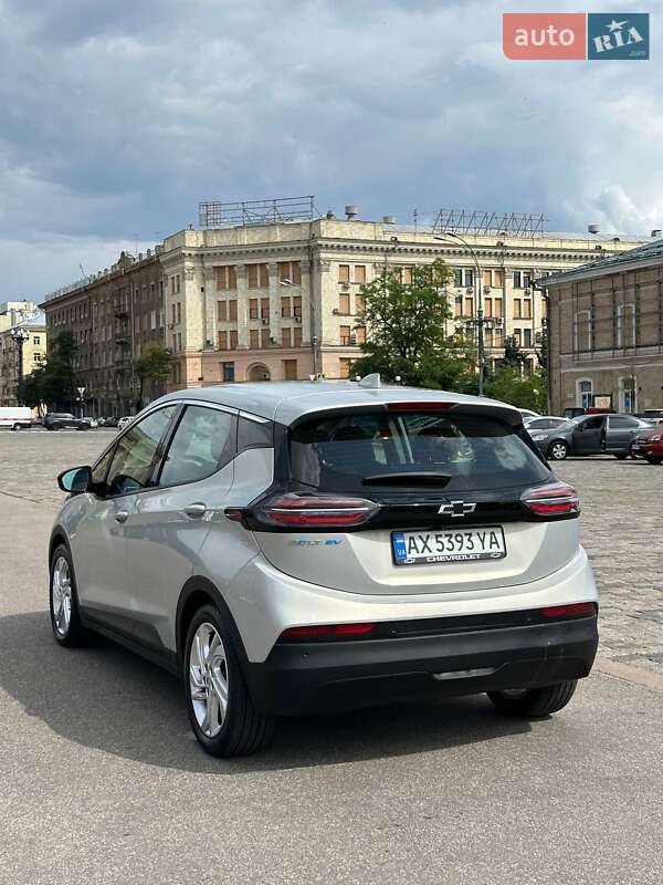 Хэтчбек Chevrolet Bolt EV 2023 в Харькове фото 6 Хэтчбек Chevrolet Bolt EV 2023 в Харькове