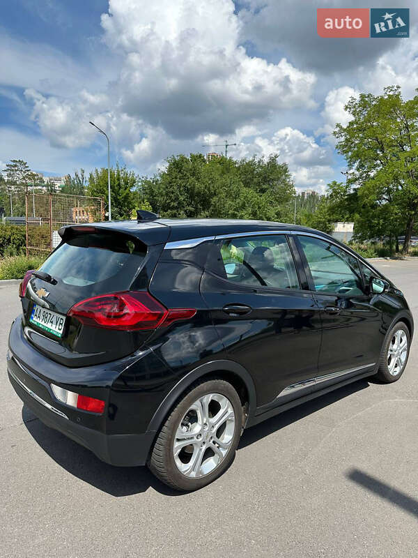 Хетчбек Chevrolet Bolt EV 2020 в Дніпрі