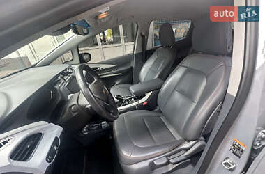 Хетчбек Chevrolet Bolt EV 2019 в 