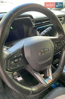 Хэтчбек Chevrolet Bolt EV 2022 в 