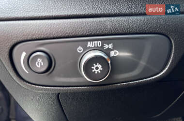 Хэтчбек Chevrolet Bolt EV 2023 в 