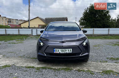 Хэтчбек Chevrolet Bolt EV 2023 в 