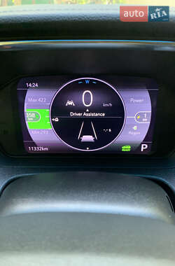 Хэтчбек Chevrolet Bolt EV 2022 в 