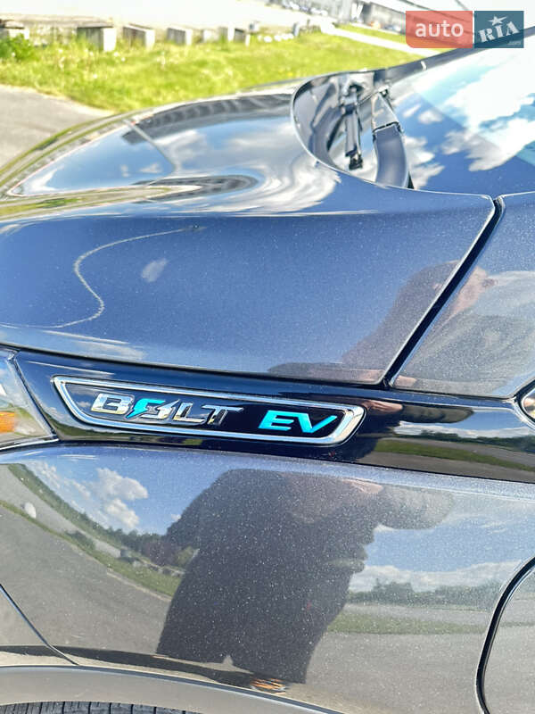 Хэтчбек Chevrolet Bolt EV 2020 в Львове