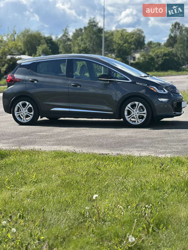 Хэтчбек Chevrolet Bolt EV 2020 в Львове
