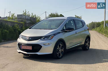 Хэтчбек Chevrolet Bolt EV 2017 в 
