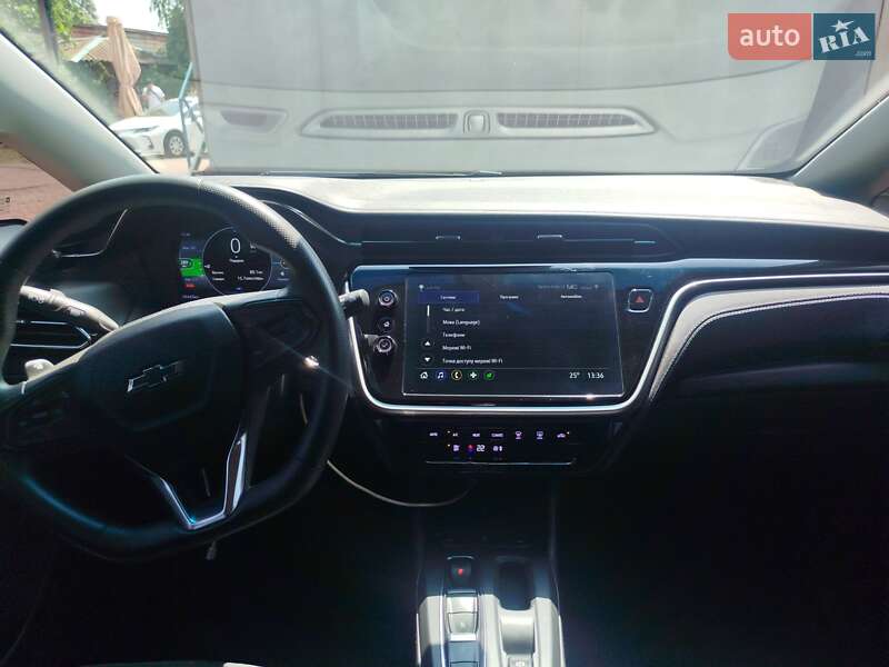 Хетчбек Chevrolet Bolt EV 2023 в Кривому Розі