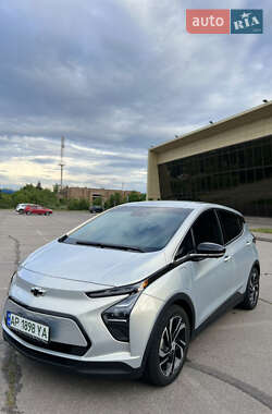 Хэтчбек Chevrolet Bolt EV 2023 в 
