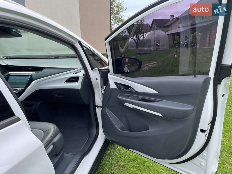 Хэтчбек Chevrolet Bolt EV 2019 в Львове