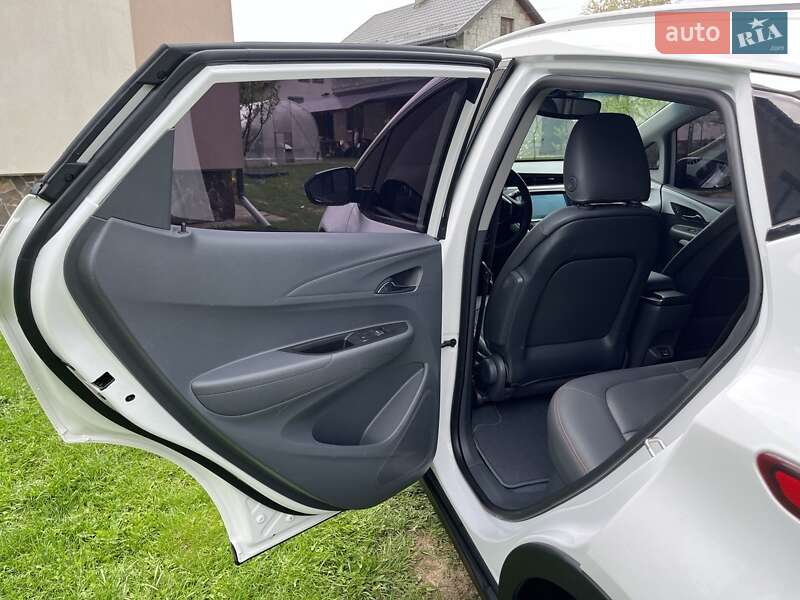 Хэтчбек Chevrolet Bolt EV 2019 в Львове