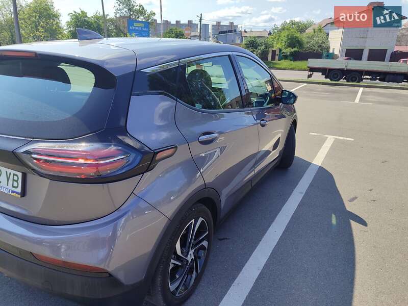 Хетчбек Chevrolet Bolt EV 2023 в Києві фото 2 Хетчбек Chevrolet Bolt EV 2023 в Києві