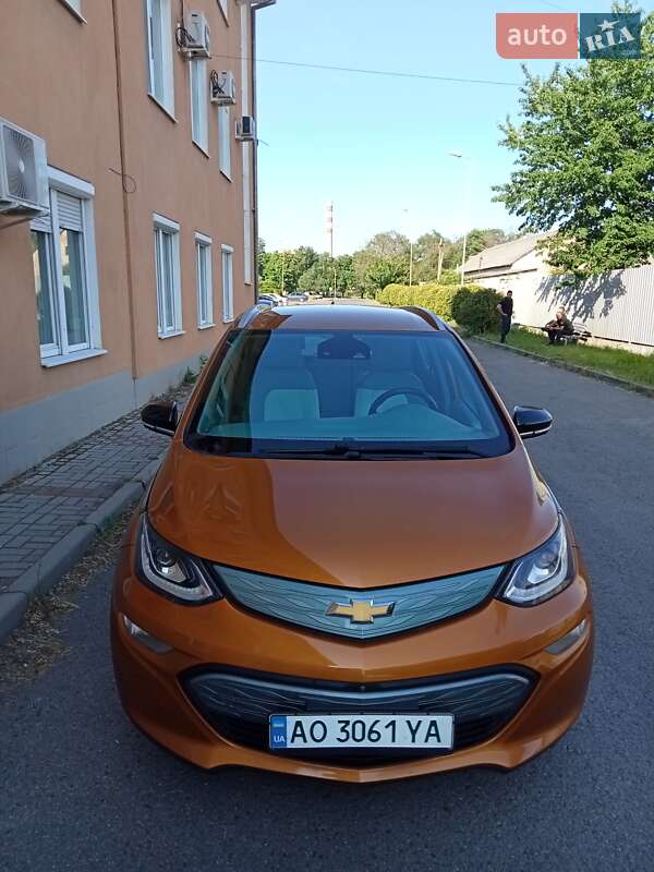 Хэтчбек Chevrolet Bolt EV 2017 в Ужгороде