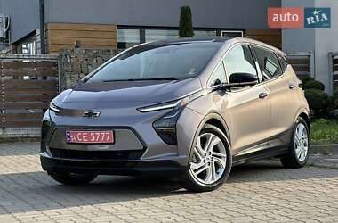 Хэтчбек Chevrolet Bolt EV 2023 в 