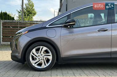Хэтчбек Chevrolet Bolt EV 2023 в 