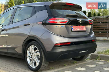 Хэтчбек Chevrolet Bolt EV 2023 в 