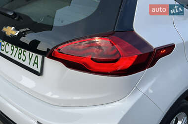 Хэтчбек Chevrolet Bolt EV 2020 в 