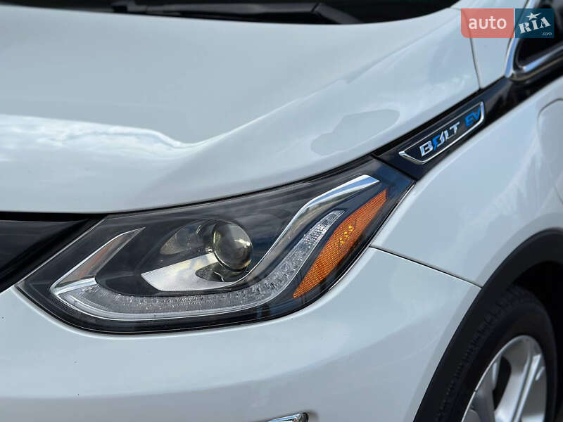 Хетчбек Chevrolet Bolt EV 2017 в Дніпрі