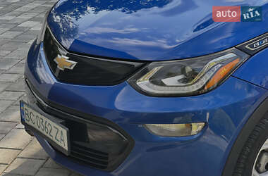 Хэтчбек Chevrolet Bolt EV 2017 в 