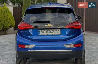 Хэтчбек Chevrolet Bolt EV 2017 в 