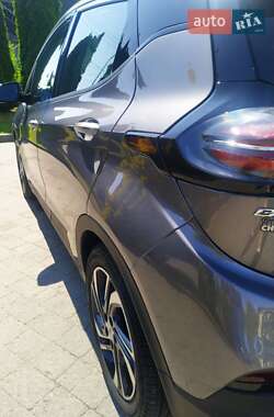 Хэтчбек Chevrolet Bolt EV 2021 в 
