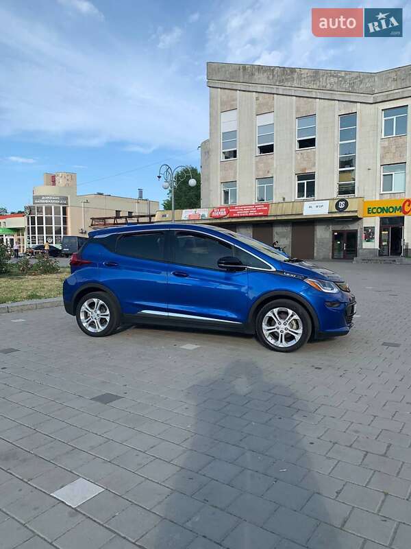 Хетчбек Chevrolet Bolt EV 2017 в Черкасах