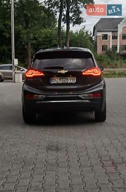 Хетчбек Chevrolet Bolt EV 2017 в 