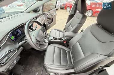Хэтчбек Chevrolet Bolt EV 2023 в 