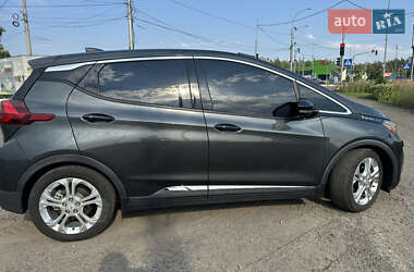 Хэтчбек Chevrolet Bolt EV 2018 в 