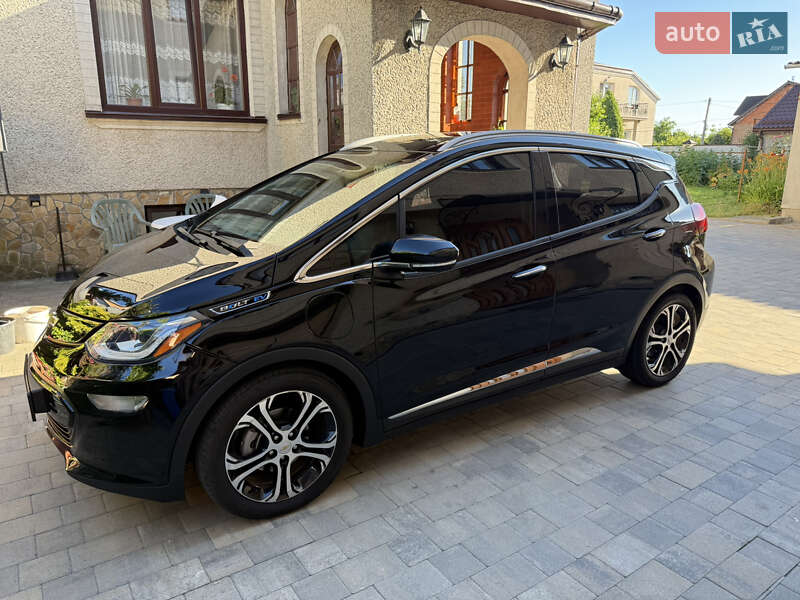 Хэтчбек Chevrolet Bolt EV 2019 в Львове