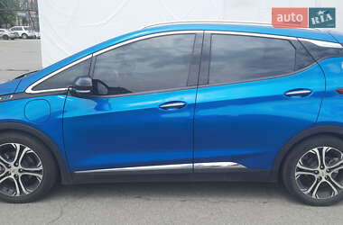 Хэтчбек Chevrolet Bolt EV 2020 в Киеве