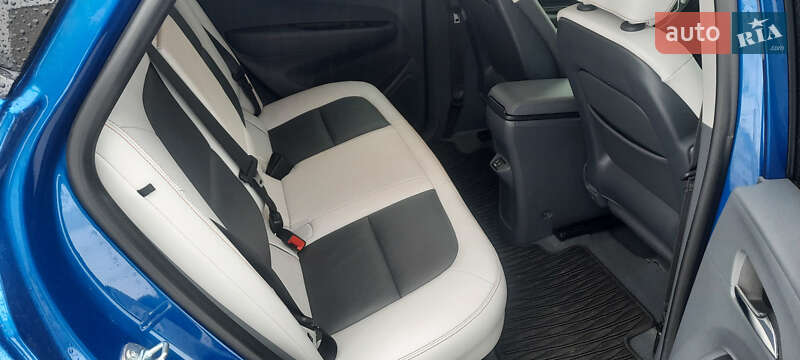 Хэтчбек Chevrolet Bolt EV 2020 в Киеве