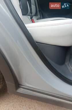 Хэтчбек Chevrolet Bolt EV 2020 в 