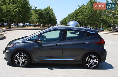 Хетчбек Chevrolet Bolt EV 2017 в Южному