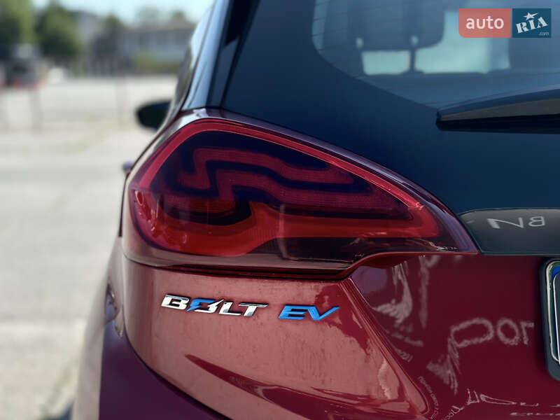 Хэтчбек Chevrolet Bolt EV 2021 в Харькове