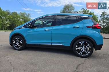Хэтчбек Chevrolet Bolt EV 2020 в 