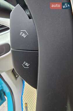 Хэтчбек Chevrolet Bolt EV 2020 в 