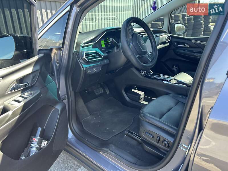Хэтчбек Chevrolet Bolt EV 2023 в 