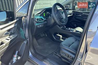 Хэтчбек Chevrolet Bolt EV 2023 в 