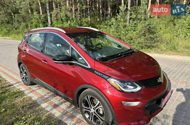 Хэтчбек Chevrolet Bolt EV 2017 в 
