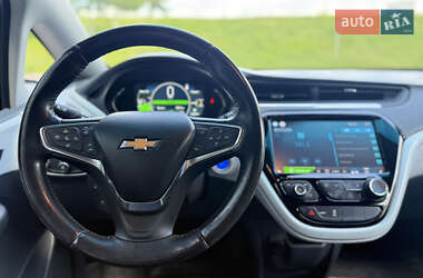 Хетчбек Chevrolet Bolt EV 2021 в 