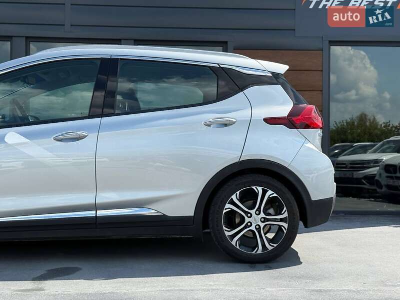 Хэтчбек Chevrolet Bolt EV 2017 в Ровно