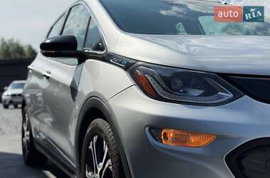 Хэтчбек Chevrolet Bolt EV 2017 в 