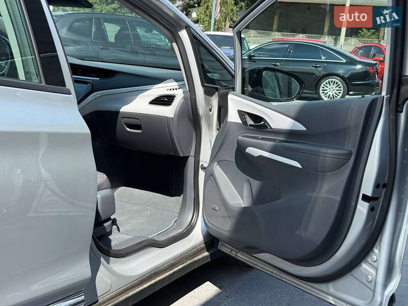 Хэтчбек Chevrolet Bolt EV 2017 в Ровно