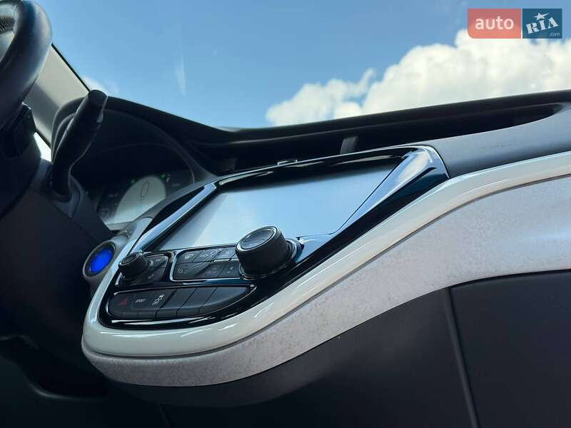 Хэтчбек Chevrolet Bolt EV 2017 в Ровно