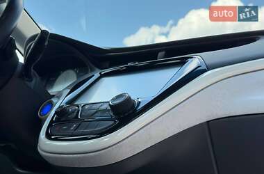 Хэтчбек Chevrolet Bolt EV 2017 в 