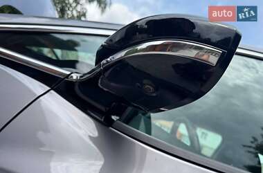 Хэтчбек Chevrolet Bolt EV 2023 в 